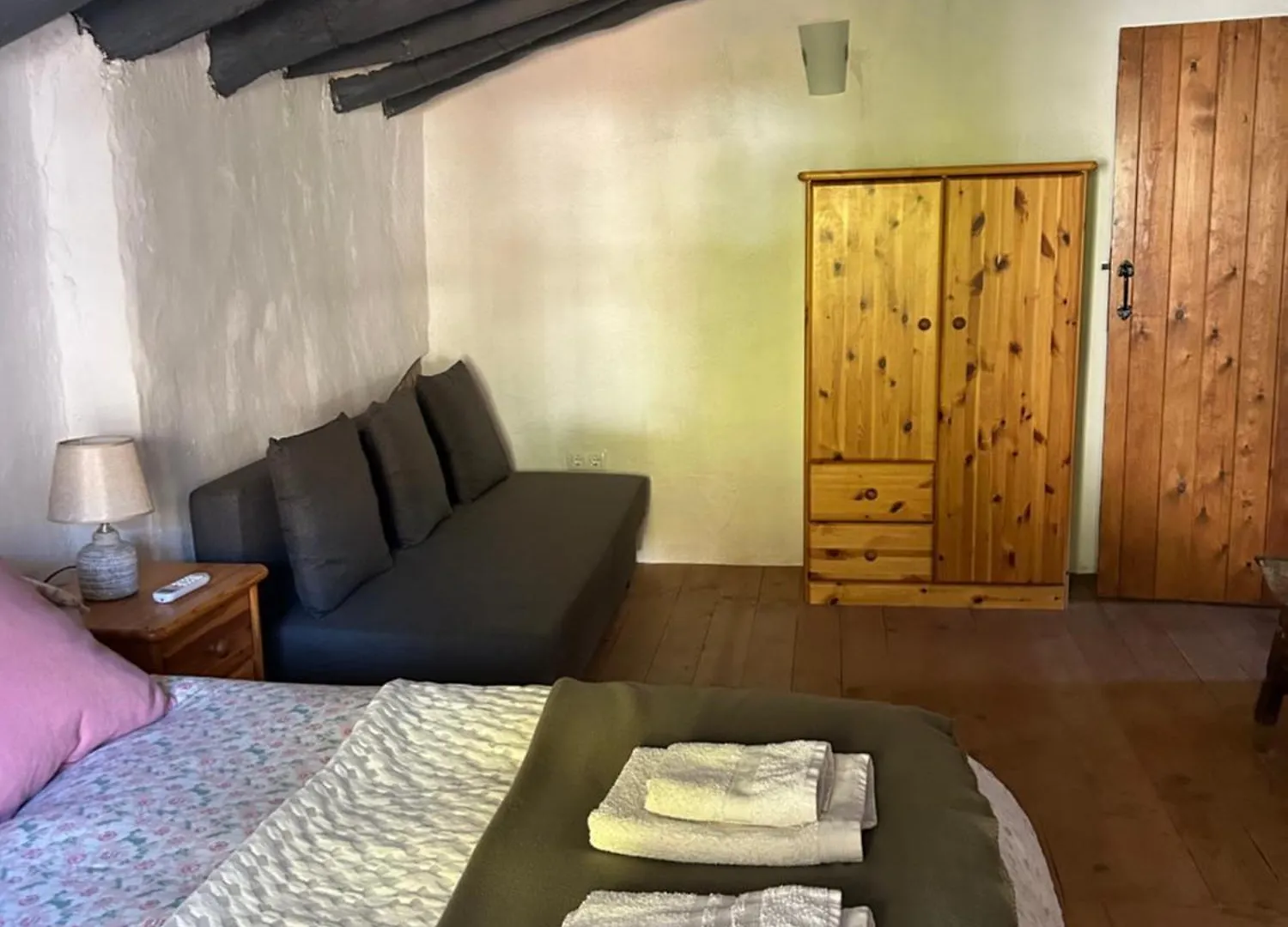 Casa Rural La Bodega Castell de Ferro 0*,  Spain